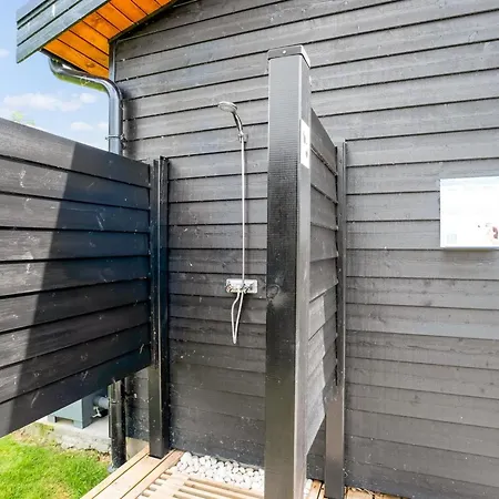 Apelone - 900m From The Sea By Interhome