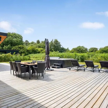 Dom wakacyjny Apelone - 900m From The Sea By Interhome Bøtø By