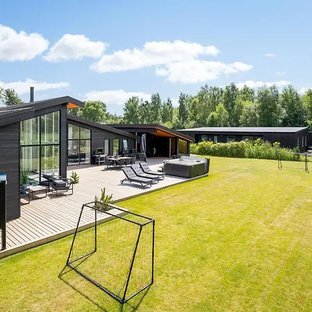 Apelone - 900m From The Sea By Interhome Ferienhaus Bøtø By